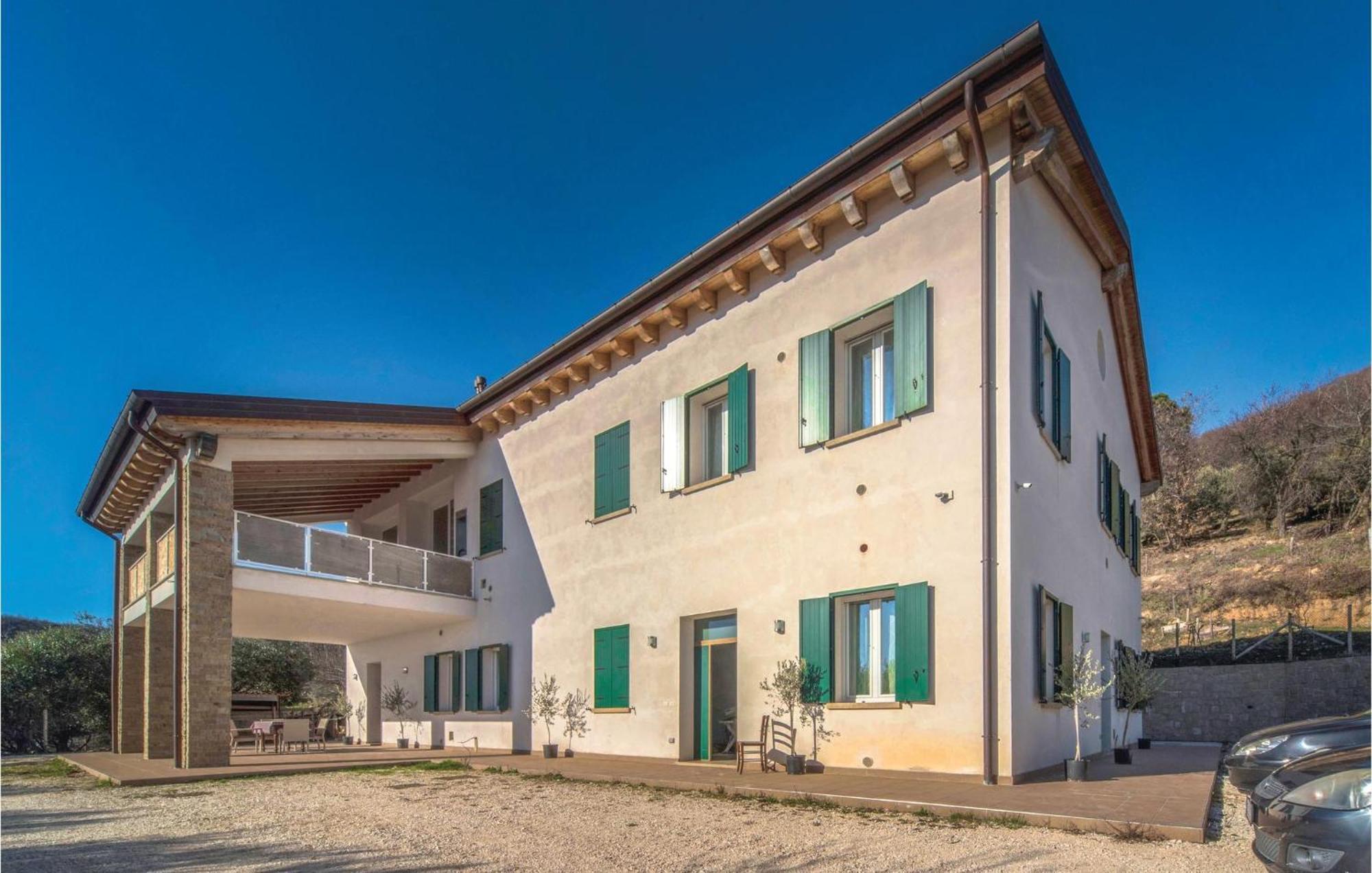 Amazing In Valnogaredo Pd With 3 Bedrooms, Wifi And Outdoor Swimming Pool Apartment Boccon